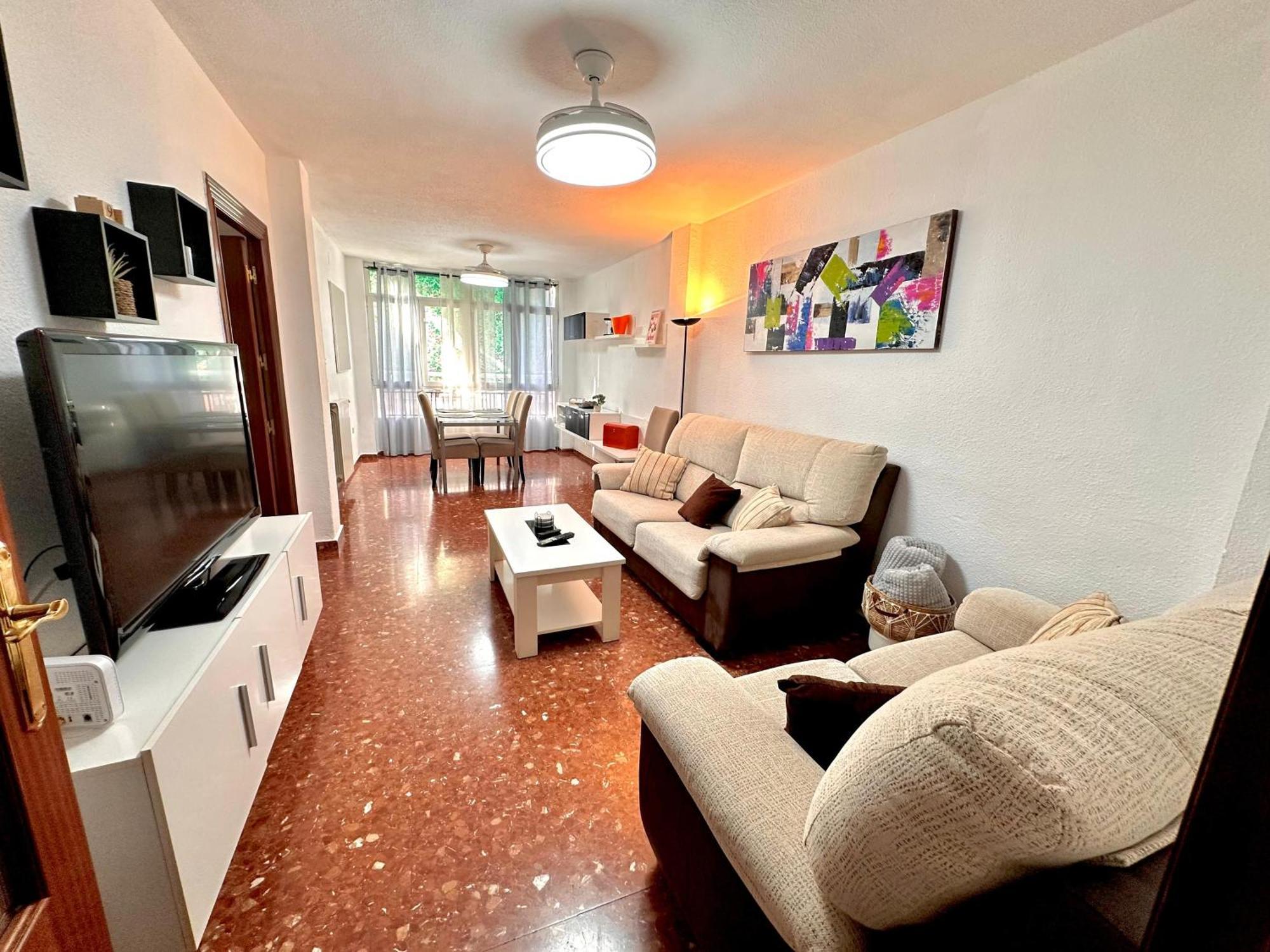 Piso Granada 3 Dormitorios Y Parking Privado Exterior foto